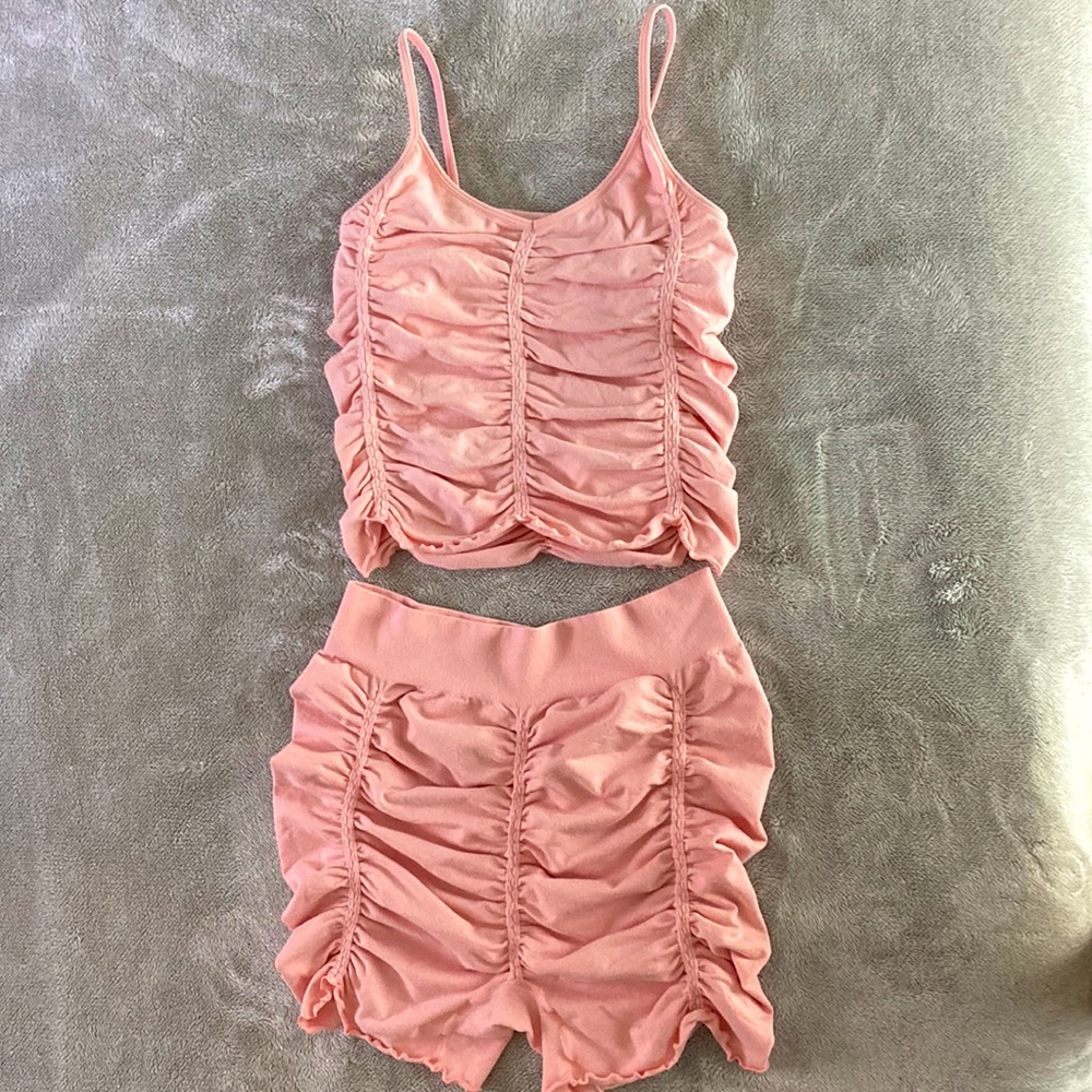 NWT Fabletics Anya seamless ruched tank and short set